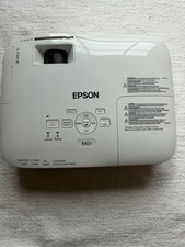 Epson EX31 3LCD Projector H309A – ONLY 36 Lamp Hours – Case & Cables – Tested picture