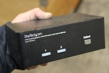 StarTech 2Port Dual DisplayPort C4E1E7ZG47 picture