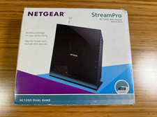 NETGEAR StreamPro AC1200 Dual-Band WiFi Router R6100 USB Ethernet Black FreeShip picture