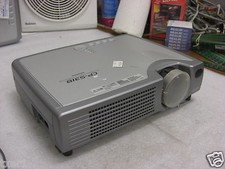 Hitachi cp-s318 cp-s318t multimedia mobile lcd projector    no lamp picture