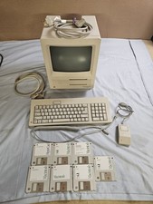 Vintage Apple Macintosh SE Model M5011 Computer w/ 8 Original Discs, Keyboard,  picture