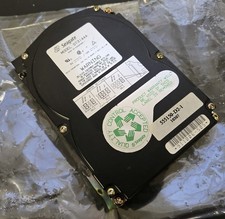 Vintage Seagate ST3144A 130mb IDE hard drive - PARTS OR REPAIR - WON'T FDISK picture