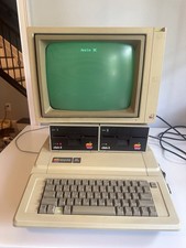 Apple 2e with Original Boxes Vintage Computer picture