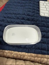 Apple A1296 Wireless Tactile/Multi-Touch Mouse - MB829LL/A picture