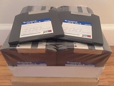 1 to 50 Brand New Iomega Zip Drive Disk FujiFilm Brand 100MB PC / Mac Formatted picture