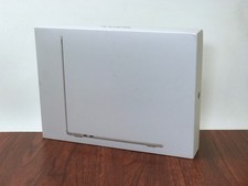 Near-Perfect 2022 Apple MacBook Air 13