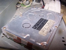 Quantum 105MB  SCSI 1 Hard Drive with System 7.5.5 for Macintosh picture