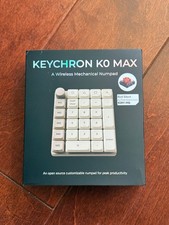 Keychron K0 Max Wireless Mechanical Programmable Numpad / Red Silent (K0M-M6) picture