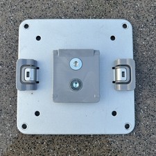 Humanscale VESA monitor Mounting Plate  1214A  100mm 75mm Pattern pre-owned  picture