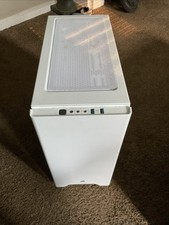 Corsair Carbide 275R Gaming Computer Case White picture
