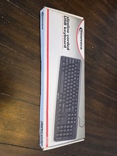 Innovera Slimline Corded USB Computer Keyboard IVR-69201 picture