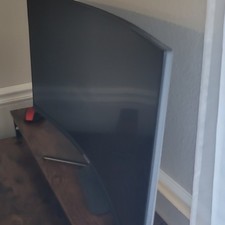 Viotek Desktop Computer Setup with Curved Monitor, Keyboard, Mouse, mesa   picture