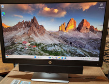 HP EliteDisplay E222 21.5” Full HD LED Monitor with attached speakers picture