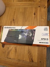 Steelseries apex 5 gaming keyboard PC/MAC/XBOX ONE/PS4 picture