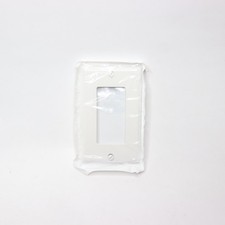 Leviton 1-Gang White Decora/Rocker Plastic Standard Wall Plate (1-Pack) 80401-W picture