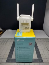 TP-Link RE105 300Mbps Wi-Fi Range Extender - Open Box picture