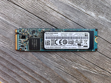 Toshiba THNSF5256GPUK 256GB NVMe PCI Express M.2 2280 Blue Internal SSD picture
