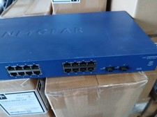 Netgear ProSafe GS716T v3 16-Port 10/100/1000 Mbps Gigabit Smart Switch picture