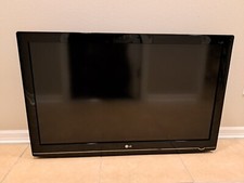 LG 42LG50-UG  42-inch LCD HDTV Monitor Display. NO STAND/NO REMOTE  picture