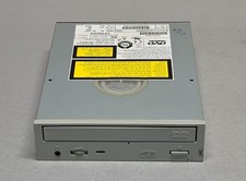 Hitachi GD-7500 IDE DVD-ROM Drive Beige August 2000 Vintage PC Optical Drive picture