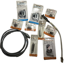 Lot of Radio Shack D-Sub Hoods and D-Sub Connectors w/2 wired pcs, 11 pcs ttl picture