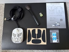 G-WOLVES HSK WIRED GAMING MOUSE 37G USB WHITE picture