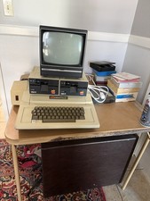 Apple II Plus Computer w/ Dual Disk II Drives Sanyo Monitor VM4509 Untested picture