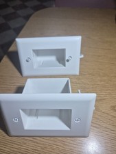 X2DATA COMM Electronics 45-0008-WH Easy Mount Recessed Low Voltage Cable Plate - picture
