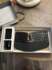 Microsoft Sculpt Ergonomic Wireless Desktop Keyboard Read Description picture