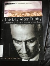RARE FORMAT: (Oppenheimer) The Day After Trinity [CD-ROM VOYAGER 1995] VTG MAC picture