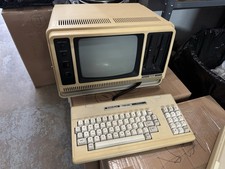 Radio Shack Tandy TRS-80 Model 4P Portable Computer picture