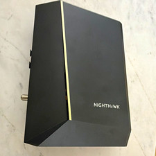 NETGEAR Nighthawk CM3000 DOCSIS 3.1 Cable Modem 2.5Gbps (Excellent condition) picture