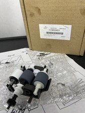 113R00651-Genuine Xerox (113R651) Doc Feeder (DADF) Feed Roller Assembly, OEM picture