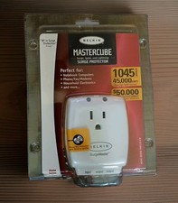 Belkin Mastercube Surge Protector picture