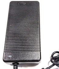 DELL D846D/0D846D 210W AC Adapter 19.5V 10.8A PA-7E DA210PE1-00  picture