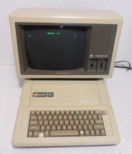 Apple IIe II Enhanced Complete in Original Box Matching Serial plus Monitor III picture