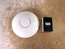 UBIQUITI UNIFI UAP- AC-LR LONG RANGE WIRELESS ACCESS POINT picture