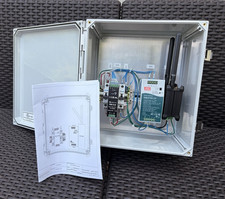 Teltonika RUT956 wireless enclosure picture