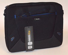 Solo Tech Slim Brief Carrying Case for 16