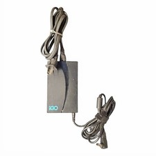 iGo 90W Universal Laptop AC Adapter Power Supply 6630096-0100 B USB Charge Port picture