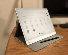 BOOX Note Max 128gb w/Pen and Cover picture