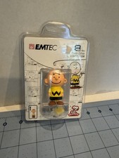 Emtec Peanuts Snoopy Charlie Brown Character 8GB USB 2.0 Flash Drive NEW SEALED picture
