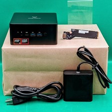 MINISFORUM UM890 Pro Mini PC AMD Ryzen 9 8945HS 32GB RAM 1TB SSD OCuLink Adapter picture