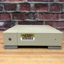 Sun Microsystems Model 411 595-2262-01 External SCSI Enclosure w/HDD Powers On picture