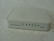 NETGEAR 5 PORT GIGABIT SWITCH GS205v2 - NO POWER CORD INCLUDED picture