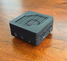 MINISFORUM EM680 Mini PC Ryzen 7 6800U 32GB RAM 512GB SSD Windows 11 Pro picture