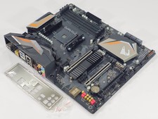GIGABYTE X470 AORUS ULTRA GAMING AMD X470 ATX AM4 DDR4 Ryzen Motherboard picture