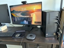 HP Desktop computer (AMD Ryzen 3 - 8GB Memory - 256GB SSD) and LG 27' Display picture