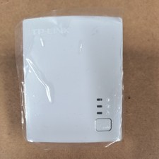 TP-LINK TL-PA4010 AV600 500Mbps Powerline Adapter  Ethernet RJ-45 Port NEW picture