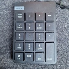 ONN USB  Numeric Portable Numpad Wired Keypad For Laptop Computer PC Black picture